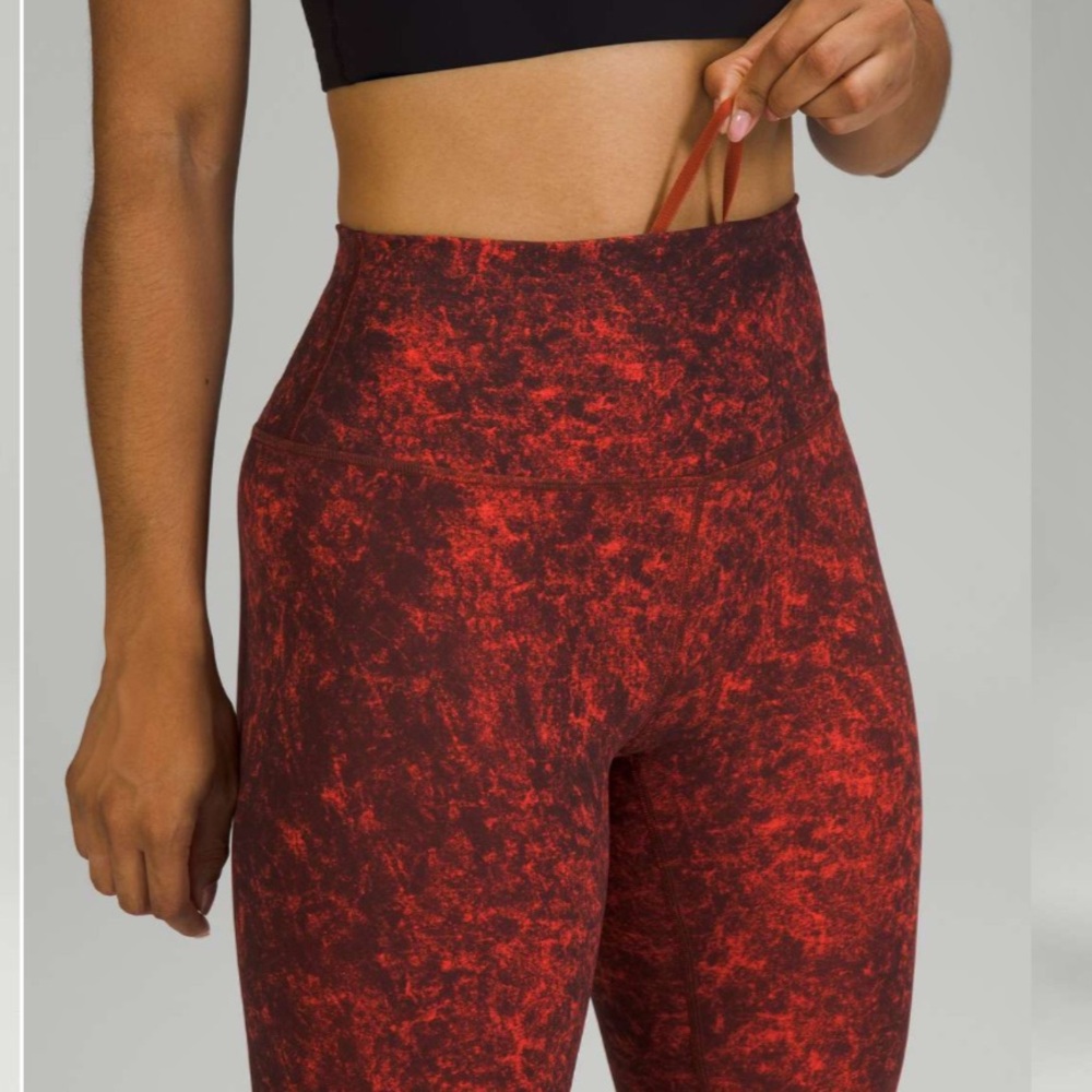 NWT🏷️ Lululemon Wunder Train High Rise Tight 28” - Picture 2 of 11